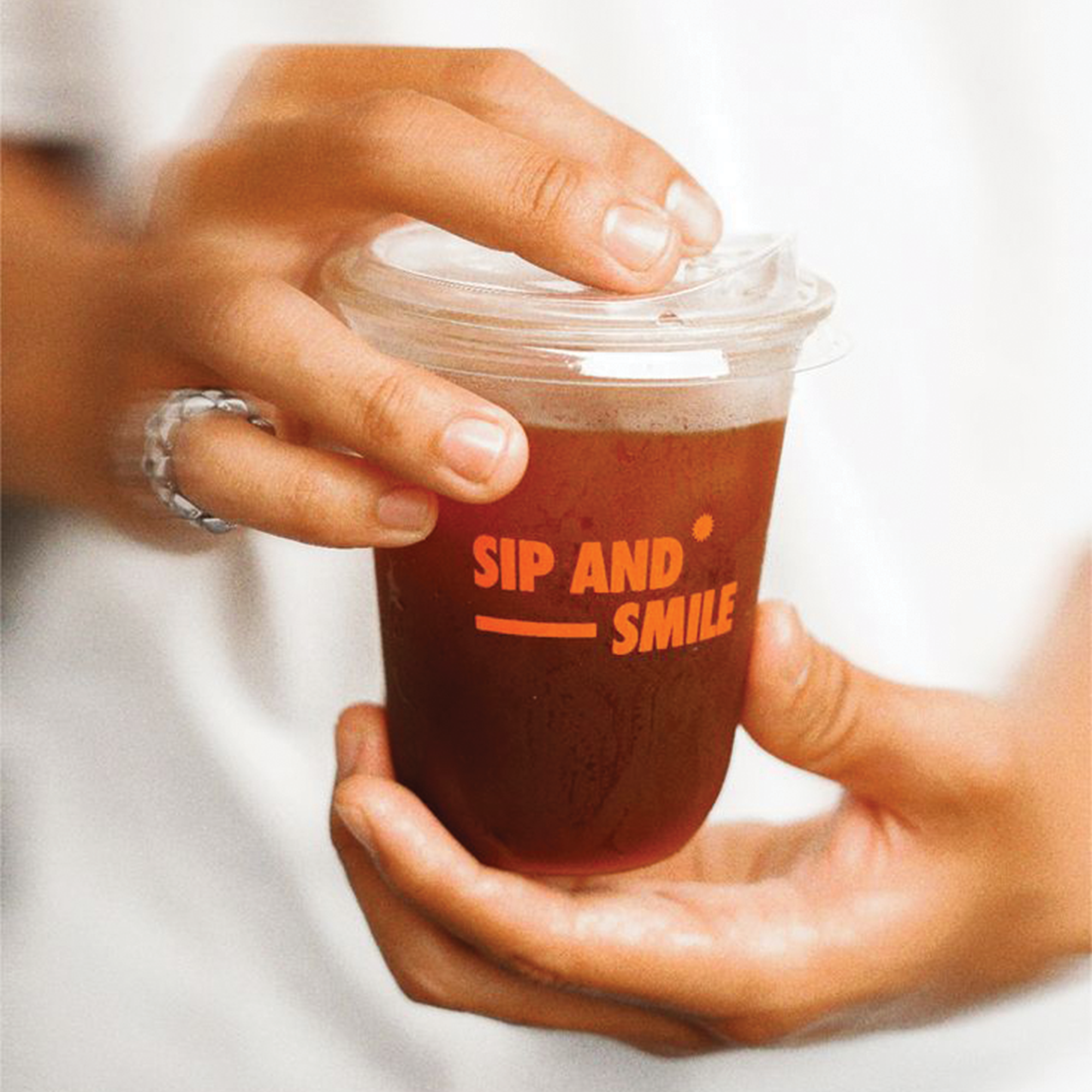 Rounded bottom boba cups with custom print